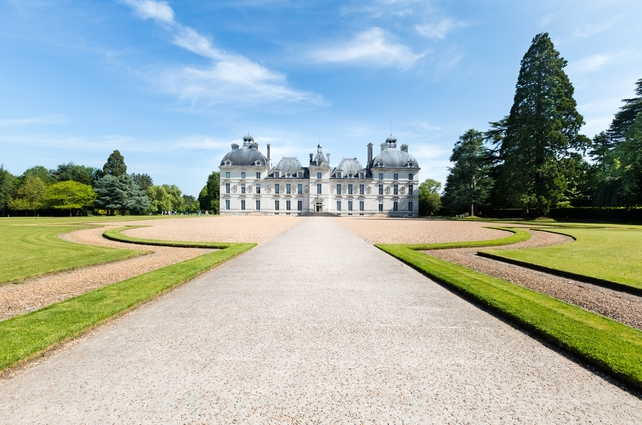 Loire-valley-castle